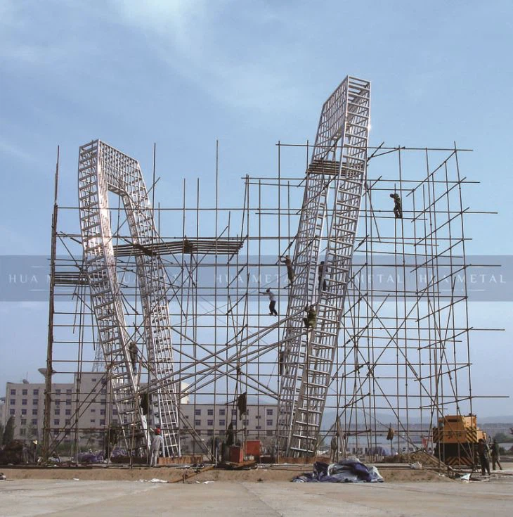 China-stainless-steel-art-structure-pipe-sculpture